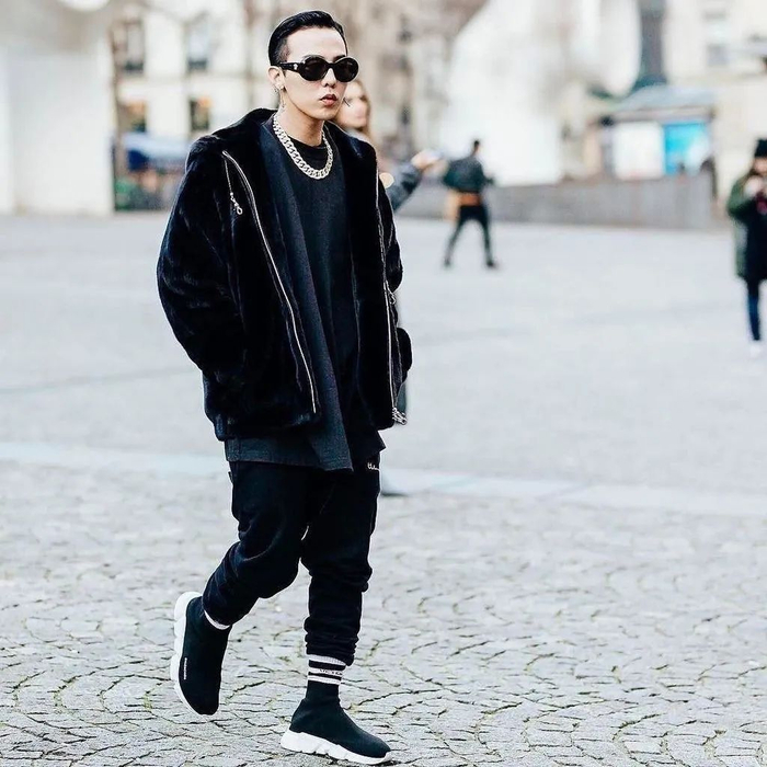 巴黎世家|权志龙_新浪新闻