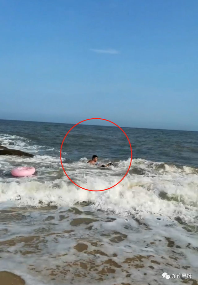 母子俩被海水淹没!事发泉州一海边|杨明|溺水|泉州市_新浪新闻