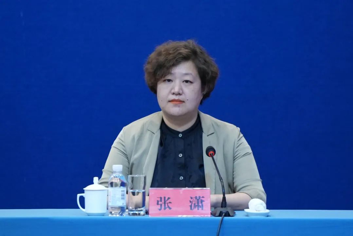 市文化和旅游局党组成员 张潇张潇:为深入贯彻中央和省委,市委经济