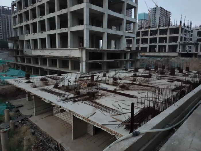 ▲烂尾的泰禾太原金尊府。图片来自业主