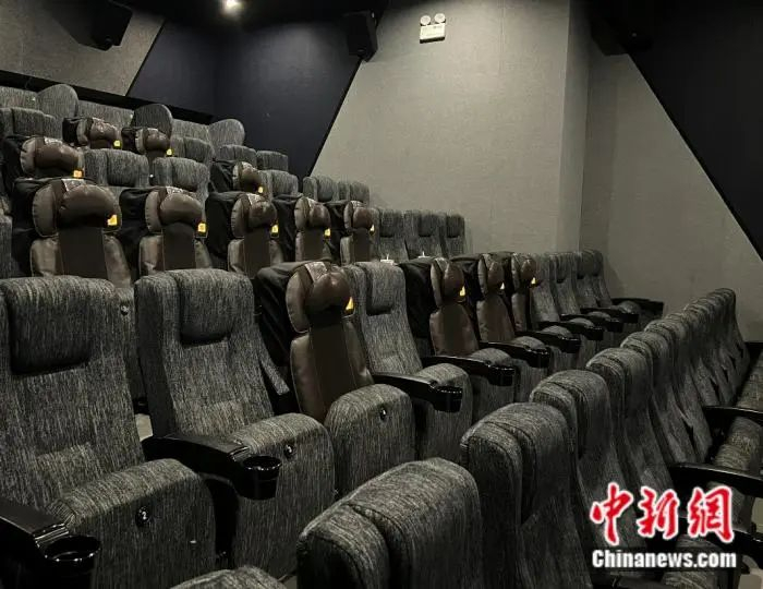 北京一家电影院的观影厅。张钰惠 摄