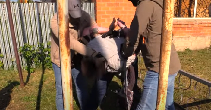 俄罗斯联邦安全局已扣押了一名住在萨马拉州的俄罗斯居民（俄罗斯萨马拉电视台10日发布的视频截图）