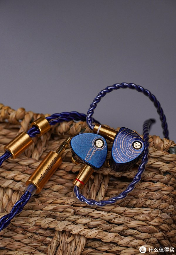 艳丽不腻分析下水月雨星野2的特性