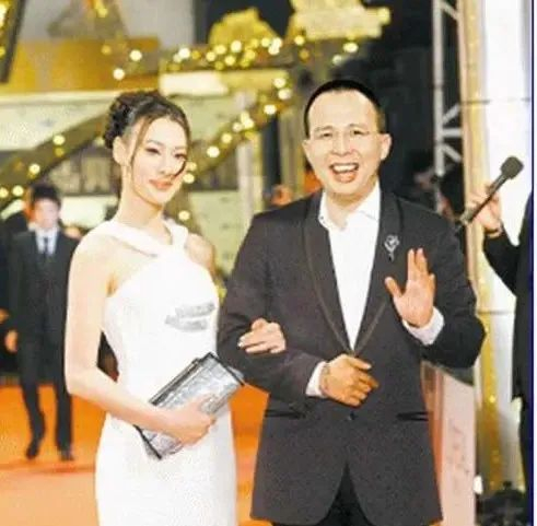 梁洛施、李泽楷旧照