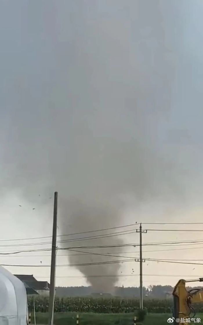 确认:江苏盐城发生龙卷风|盐城市|江苏省|龙卷风_新浪军事_新浪网