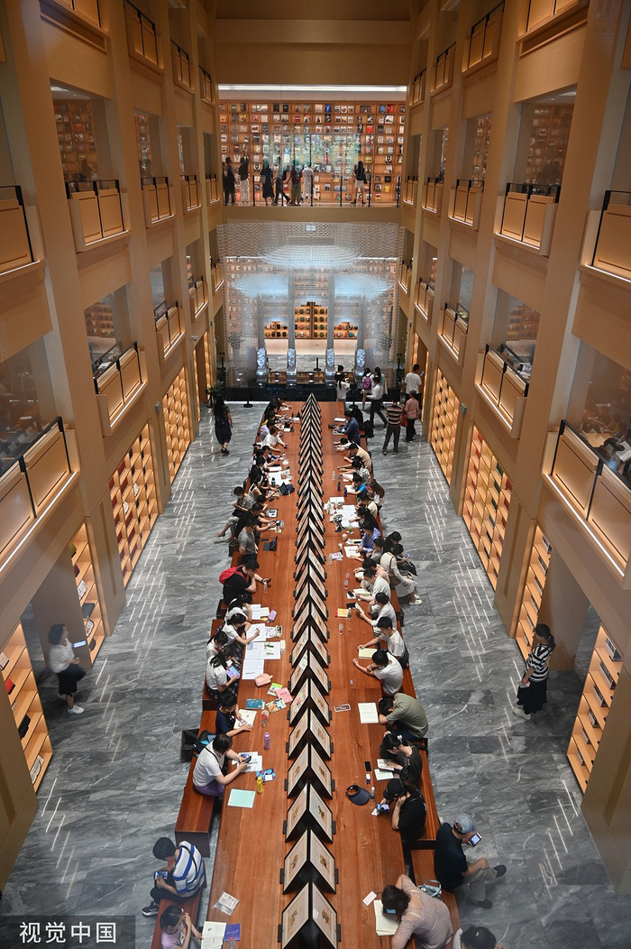 2023年6月29日，上海，徐家汇书院。