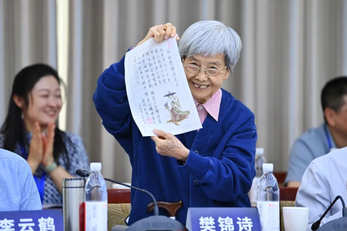 樊锦诗——"老骥伏枥志在千里的敦煌女儿"|樊锦诗|莫高窟|考古_新浪