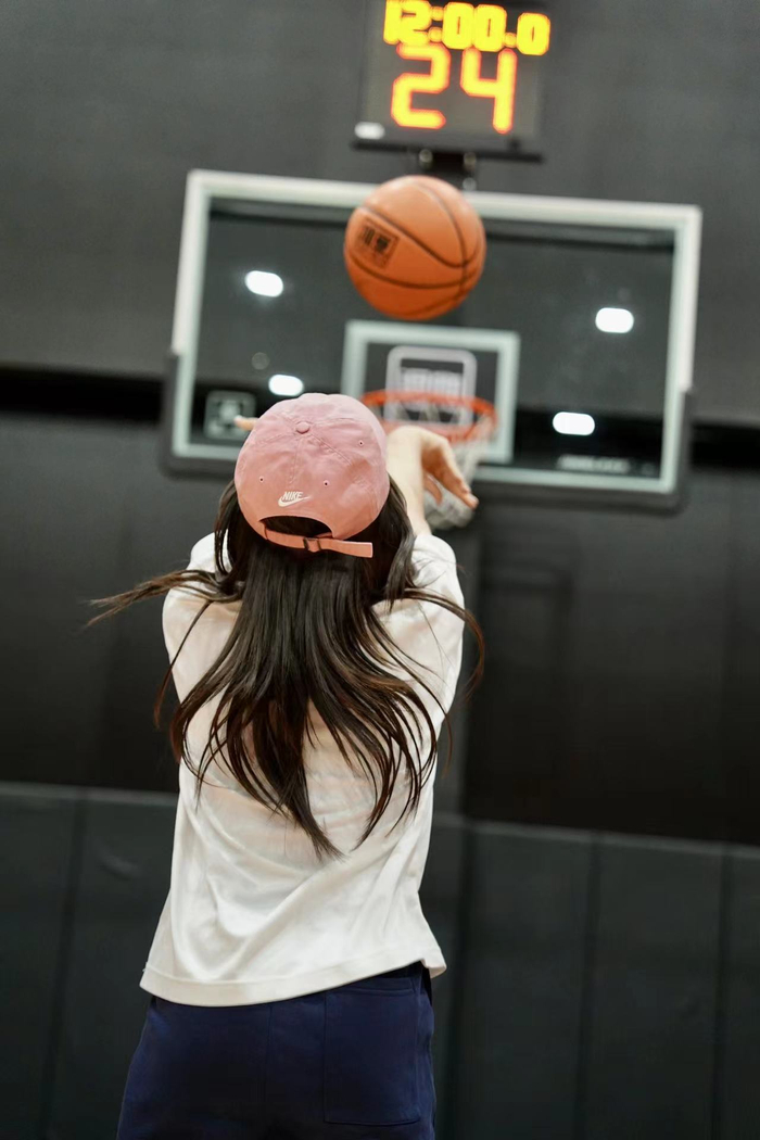 我是体育节目主持,赛事解说——丁楠|体育节目|丁楠|篮球_新浪新闻