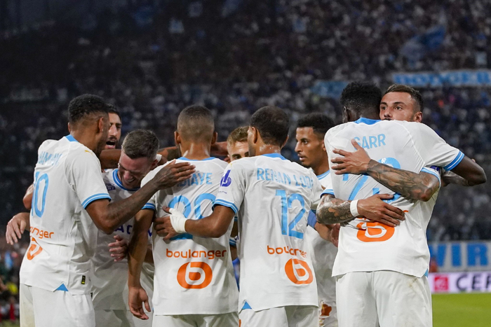 足球欧冠联赛资格赛帕纳辛奈科斯晋级附加赛