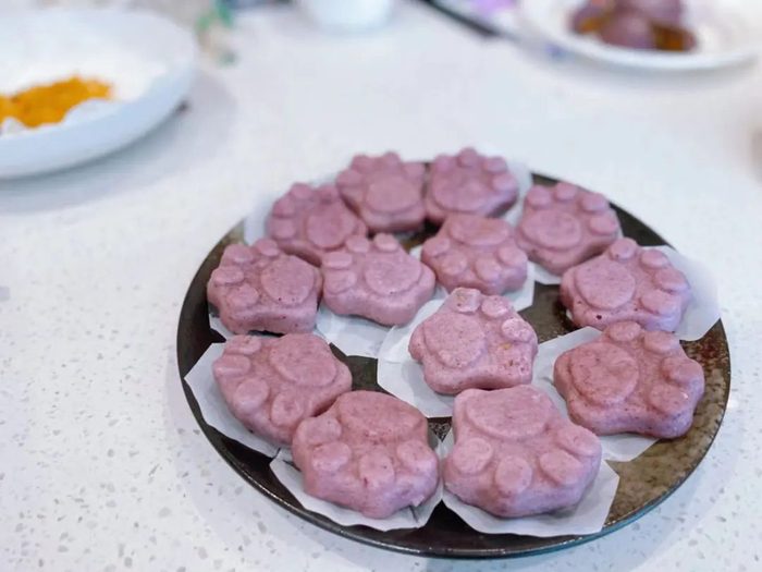 左滑解锁更多图片