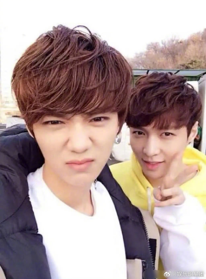 exo时期的鹿晗张艺兴同框合照|张艺兴|鹿晗|时期_新浪新闻
