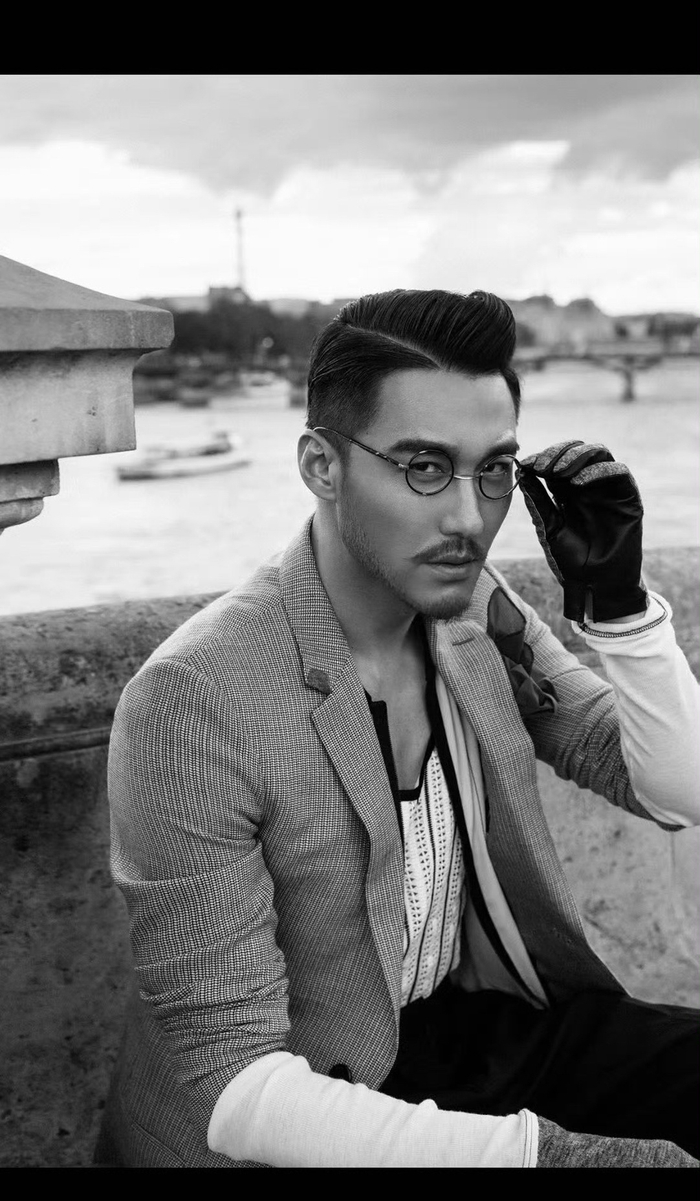 胡兵|披荆斩棘_新浪新闻