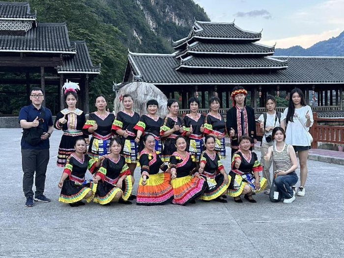 清远:用脚丈量秤架瑶族乡,广财学子用心探寻瑶族文化传承新路径