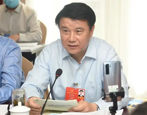 ▲崔洪刚 图源：山东商报