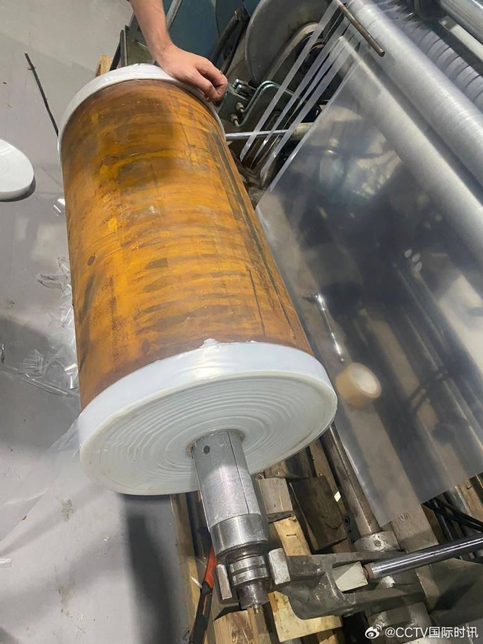 乌披露去年袭击克里米亚大桥细节用包装膜将炸药包裹起来