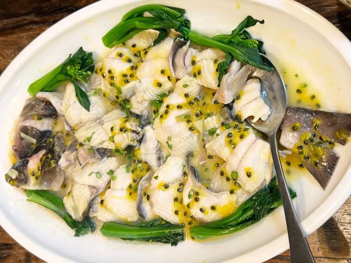 〓 百香果蒸鱼 | 作者 拍摄