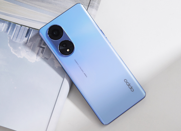 oppo"神机"跌至1249元,1亿像素 67w快充,171g轻薄曲屏手机