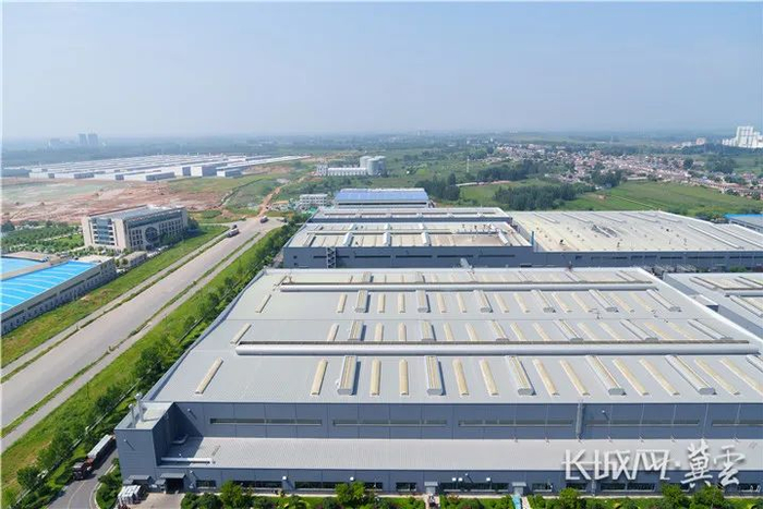 秦皇岛中秦渤海轮毂有限公司的生产车间。长城网·冀云客户端记者 武佩剑 摄