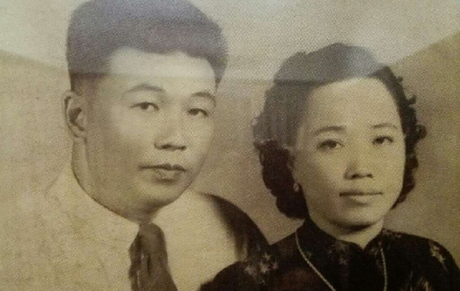 庄宝父母：庄美发与妻子陈燕妸