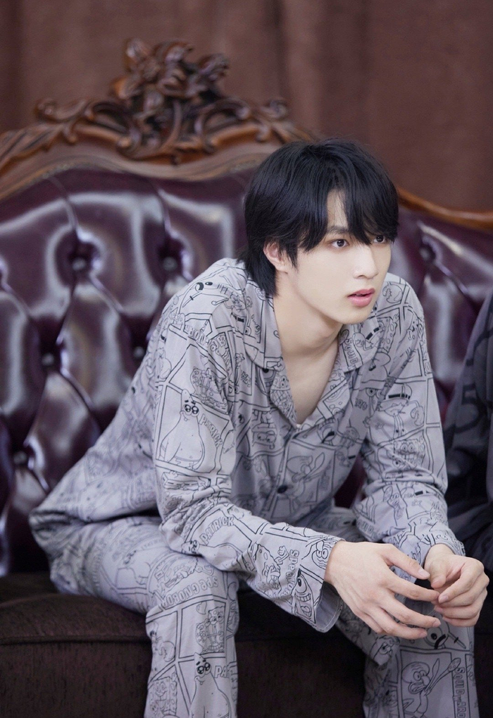 「投稿整理」xpart2……|投稿|黄明昊|贺峻霖_新浪新闻