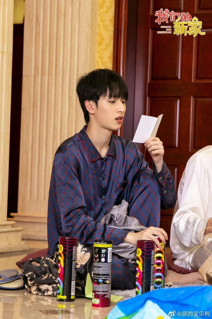 「投稿整理」xpart2……|投稿|黄明昊|贺峻霖_新浪新闻