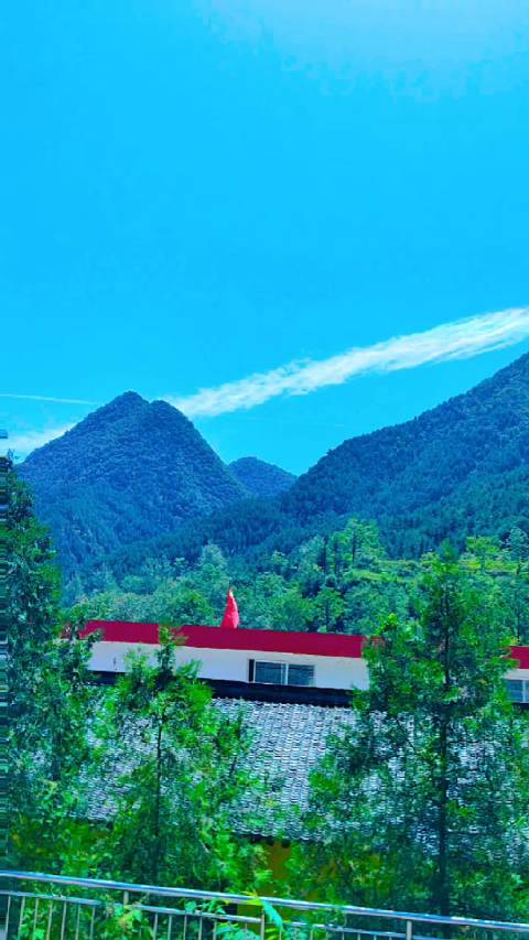 丹江源头七彩祥云见者好运