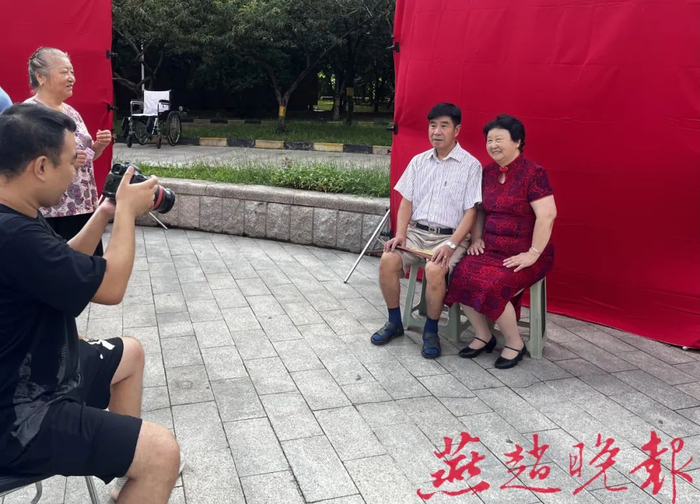 看一看，拍得咋样？明珠花苑社区七夕活动