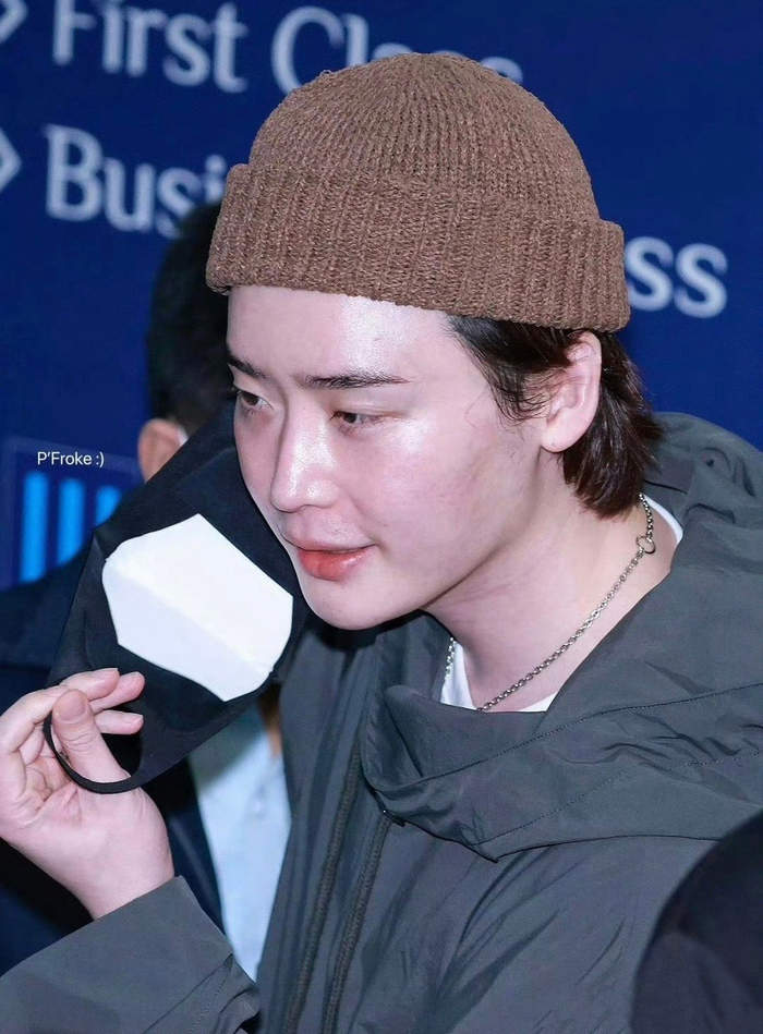 李钟硕最新生图肿成这样…韩国的空气中是真的有酵母吧|李钟硕|韩国