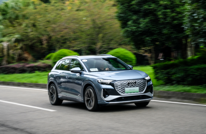 试驾奥迪q4etron表显续航反向虚标还不晕车