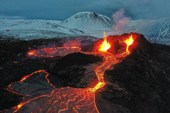 火山爆发,太壮观了!【首次线下活动】|火山_新浪新闻