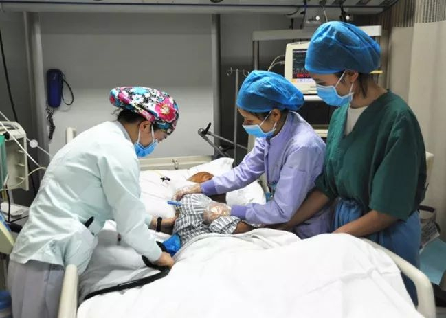 什么是血气分析仪重症监护室原来是这样的_https://www.jmylbn.com_新闻资讯_第7张