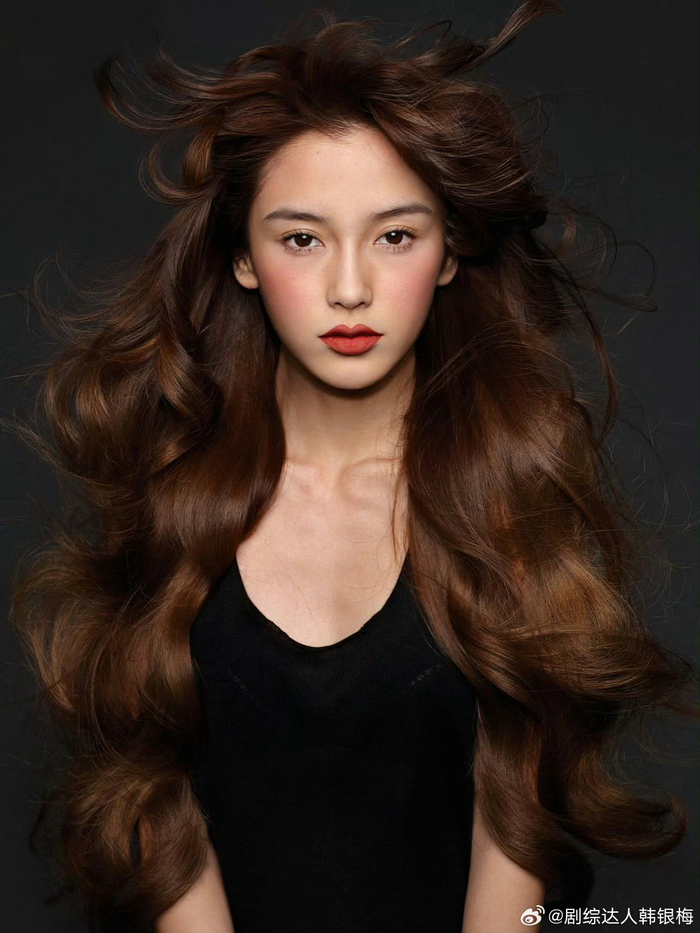 著名化妆造型师zing夸王一博长得很美……|王一博|王菲|王一_新浪新闻