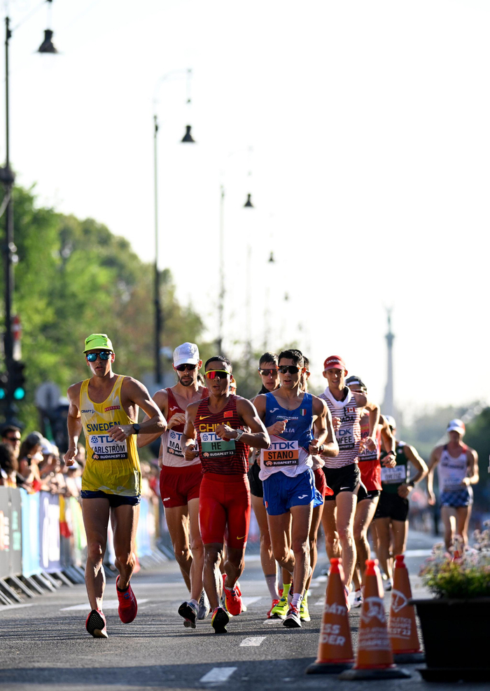 男子35公里竞走决赛赛况