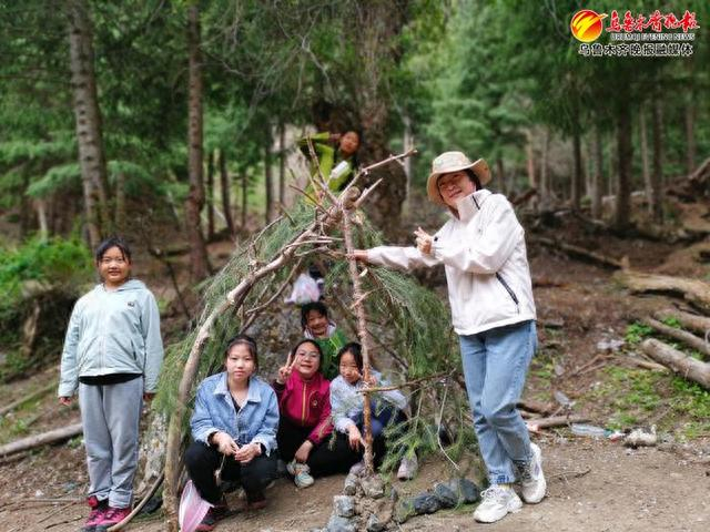 　　近日，“玩大了”研学营的学员正在体验研学游活动。受访者供图