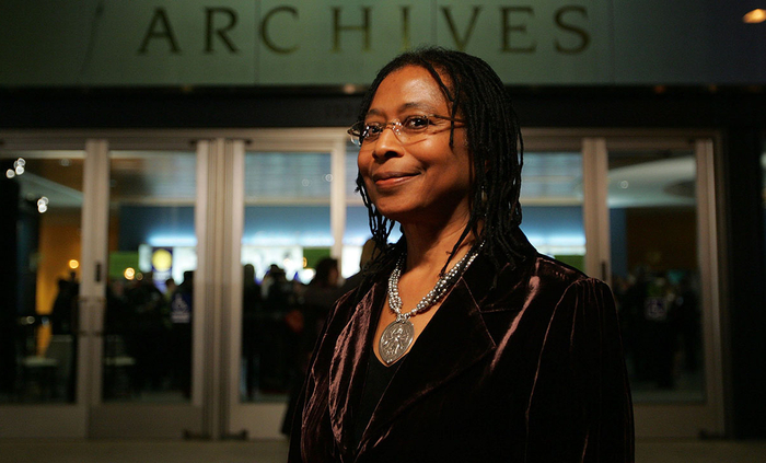 当地时间2006年12月6日，获奖作家爱克丝·沃克参加加州名人堂活动。