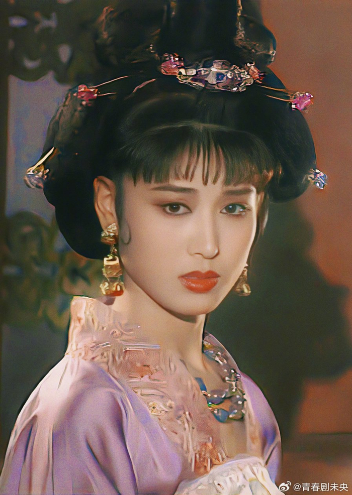 古装华丽造型,到底该怎么做才好看?|发型_新浪新闻