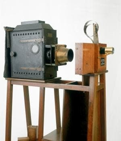 （LUMIèRE CINEMATOGRAPHE, 1895,CREDIT: SSPL/GETTY IMAGES）