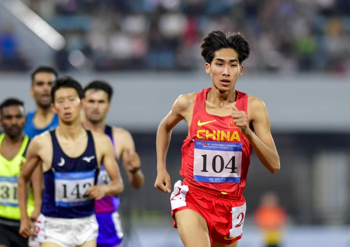 油腻男明星一出场,他的热度没了|刘长春|田径|刘翔_新浪新闻