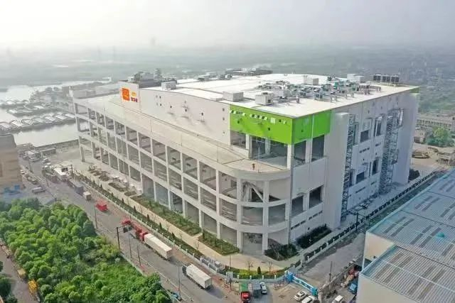 ▲金龙鱼“丰厨”中央厨房杭州园区