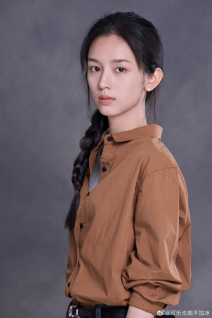 周也 可以说是素颜界的天花板了吧