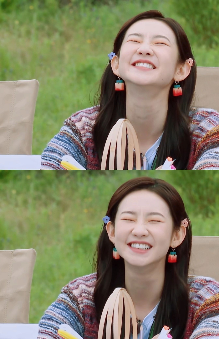 收藏一些张艺凡的笑容|张艺凡_新浪新闻