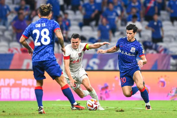 上海申花与成都蓉城战平。