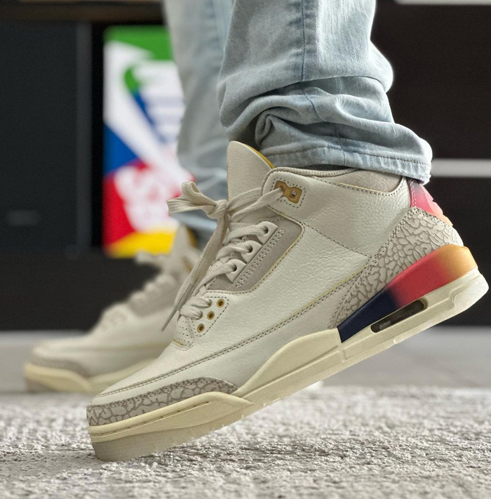 特殊鞋盒头一次见果然是鞋王都眼馋的aj联名