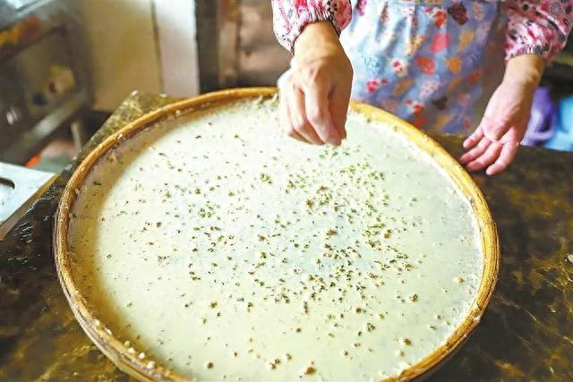 客家美食烫皮,让人念念不忘|小吃_新浪新闻