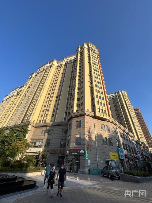 十五大街小区A1区1号楼（总台中国之声记者谭朕&nbsp;摄）