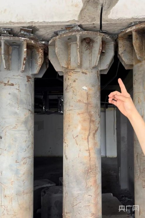 临时加固装置（总台中国之声记者谭朕&nbsp;摄）