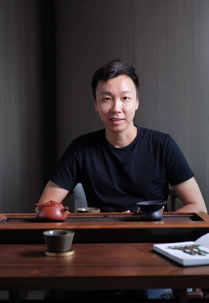 ▲广西合浦黄记玥亮饼业有限公司总经理黄廉伟。