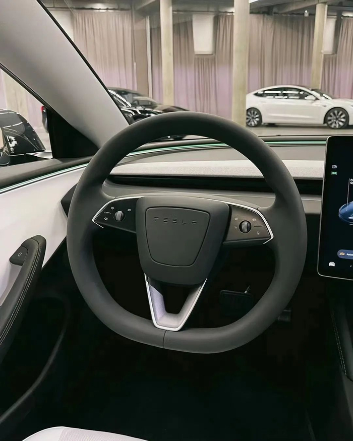 涨价了特斯拉model3焕新版内饰曝光真香