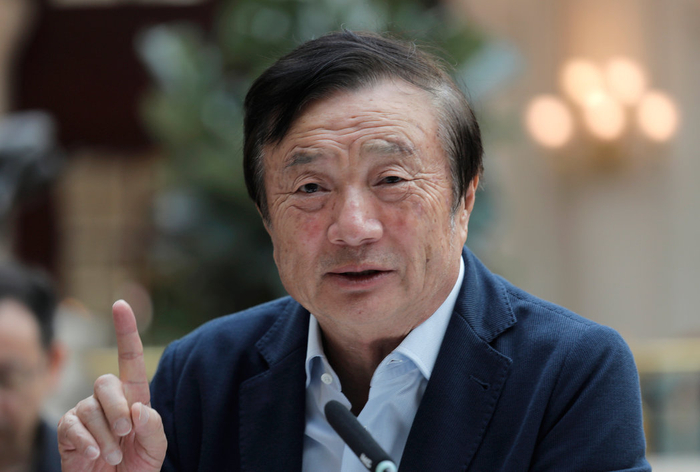 任正非:华为储备人才,不储备美元__财经头条__新浪财经