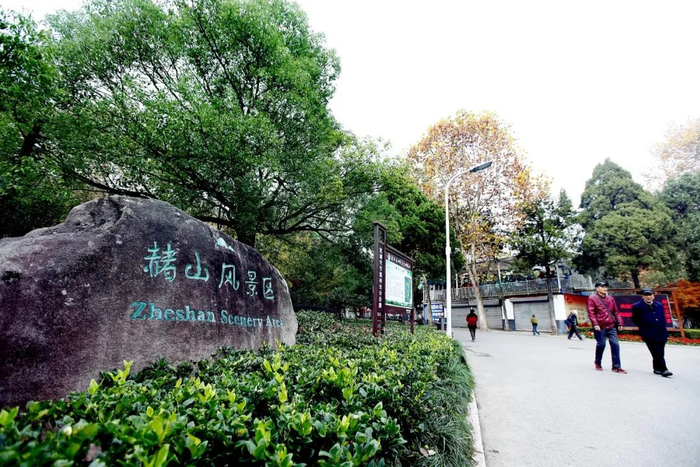 构成了从澛港大桥到临江桥,再到弋矶山十里江湾公园——看看芜湖给